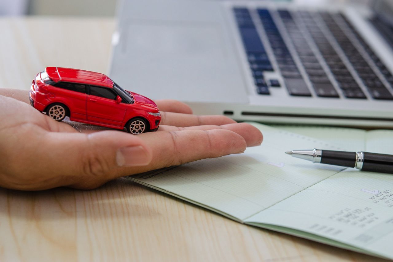 Funcionamiento y pasos para reclamar seguros de autos en Panamá